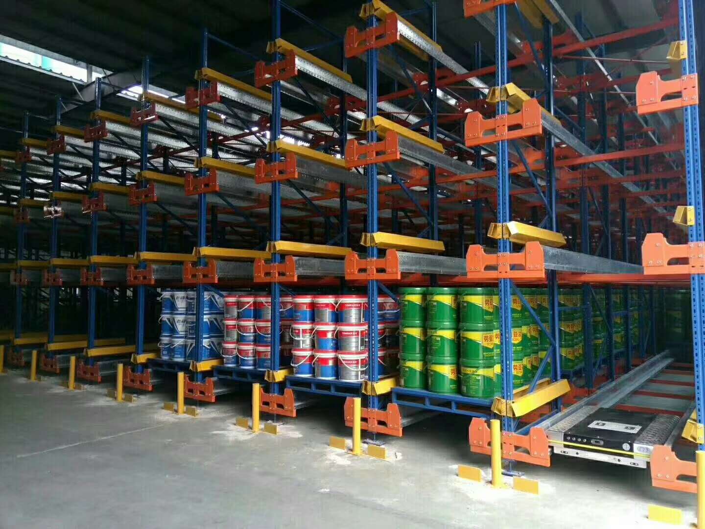 二向穿梭车，行业定制化仓储解决方案